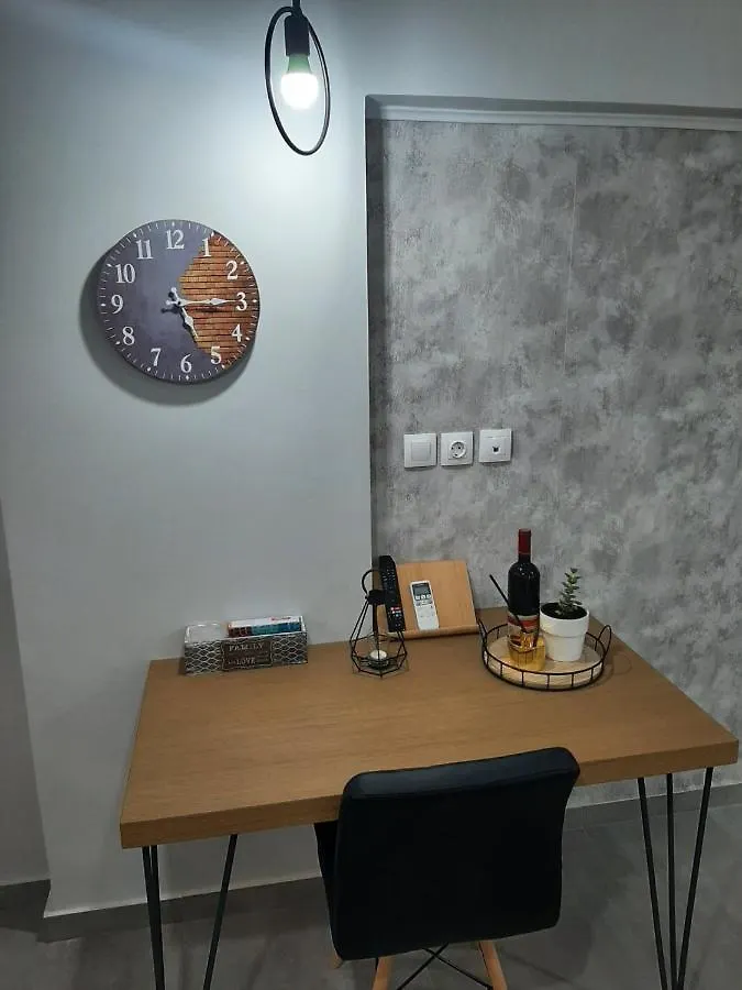 Apartment Vali_Skg Studio Thessaloniki Greece